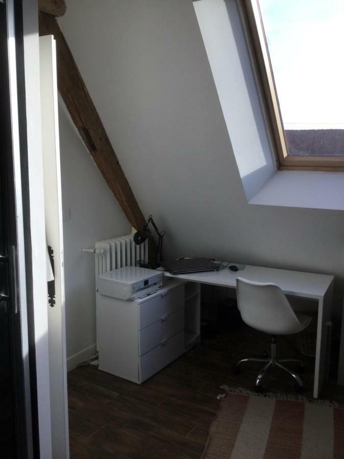 Maison De Sandrine Jumeauville Luaran gambar